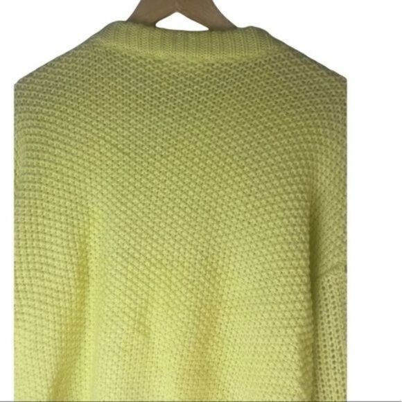 All In Favor Cable Pointelle Yellow Sweater L NWT - Picture 9 of 10